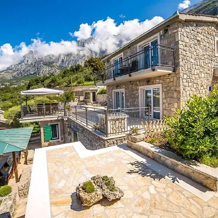 Bellavista Mit Beheiztem Pool Und Garten Holiday home Makarska